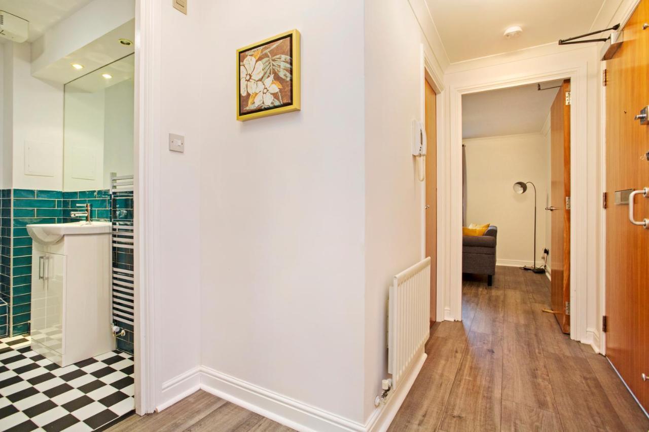 Altido 2Br Apartment With Free Parking, Near The Royal Mile Edimburgo Exterior foto
