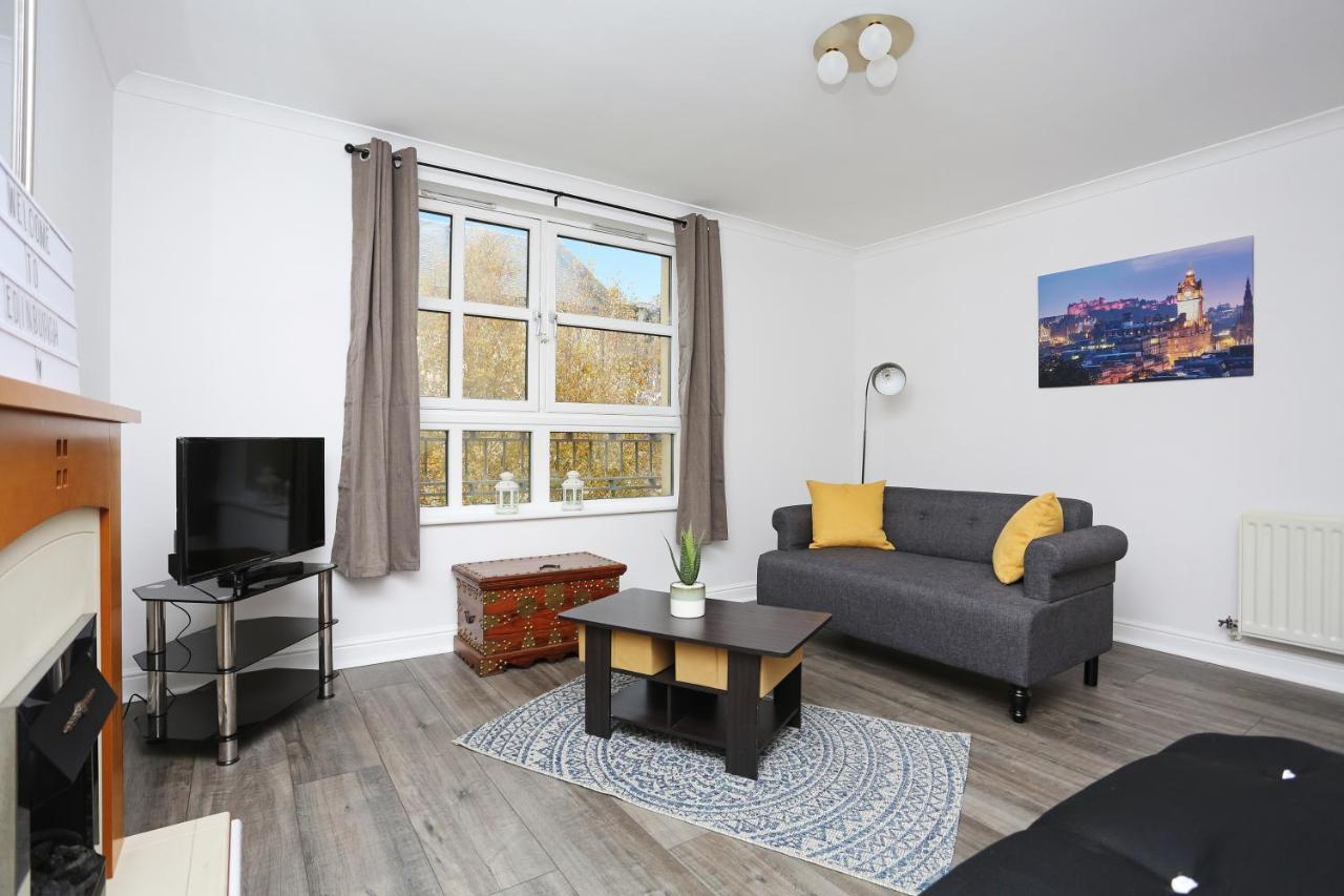 Altido 2Br Apartment With Free Parking, Near The Royal Mile Edimburgo Exterior foto